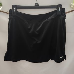 Nike Athletic Skirt Black Shorts underneath Size M